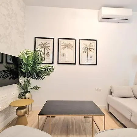 En El Centro Bajo A *