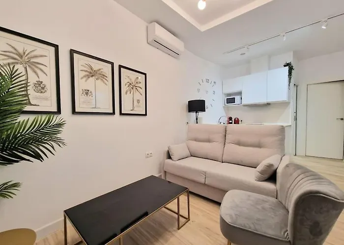 Appartement En El Centro Bajo A Cádiz